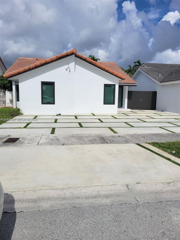 3872 SW 133rd Place 1, Miami, FL 33175
