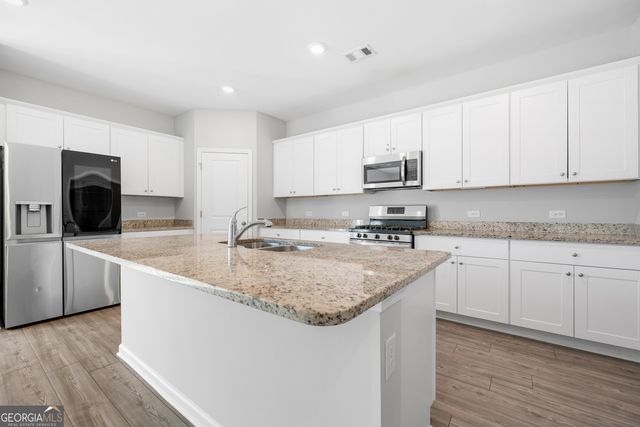 4646 Waxwing Street, Hoschton, GA 30548