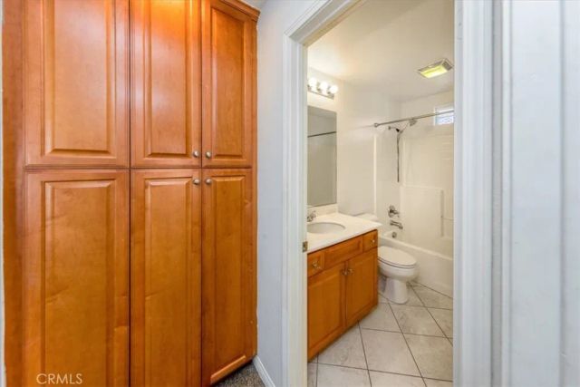 28440 Mirabelle, Saugus, CA 91350