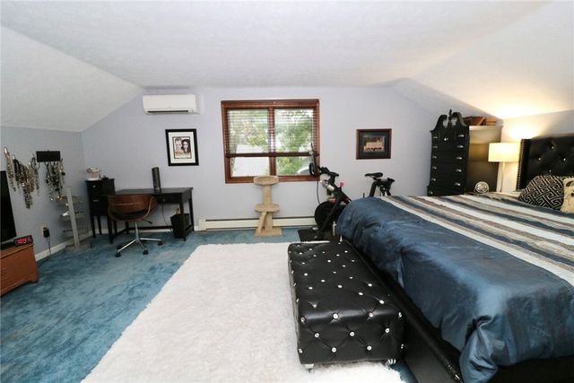 24 Zellweger Bch, Parma, NY 14468