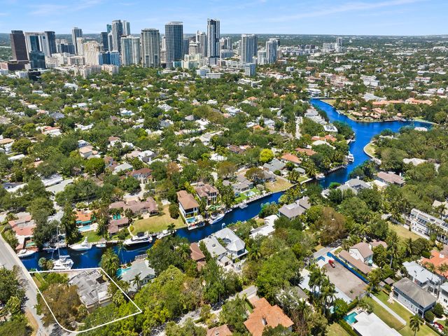 1401 SE 9th Street, Fort Lauderdale, FL 33316