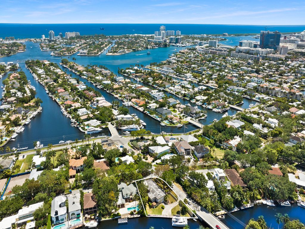1401 SE 9th Street, Fort Lauderdale, FL 33316