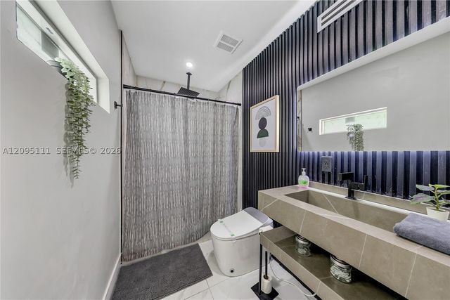 2612 SW 12th St, Miami, FL 33135