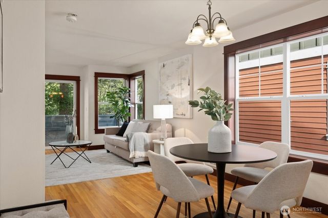2205 NE 92nd Street, Seattle, WA 98115