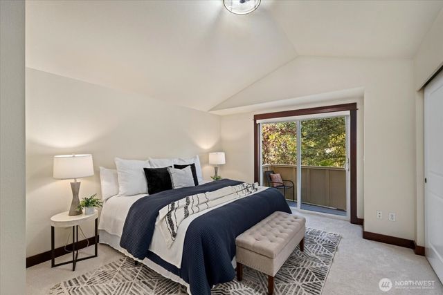 2205 NE 92nd Street, Seattle, WA 98115