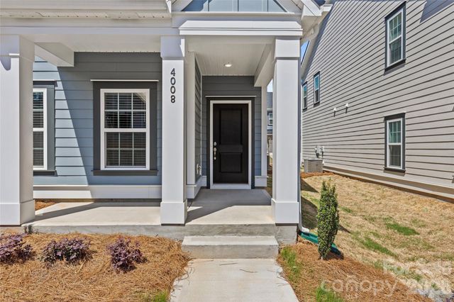4008 Crooked Spruce Court, Matthews, NC 28105