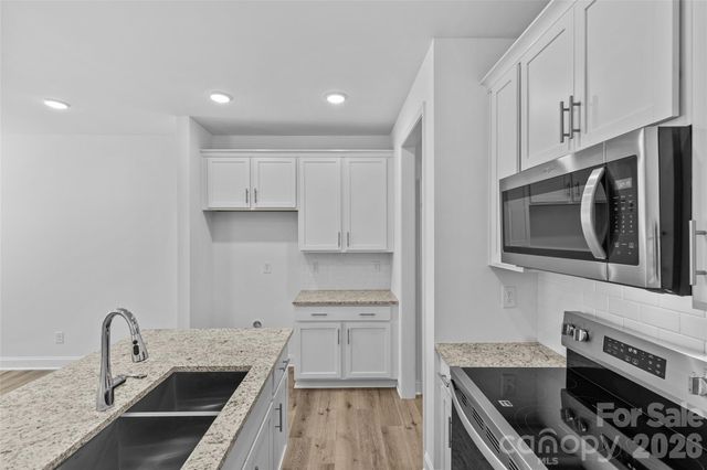 4008 Crooked Spruce Court, Matthews, NC 28105