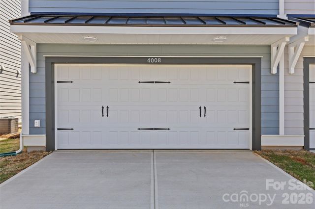 4008 Crooked Spruce Court, Matthews, NC 28105
