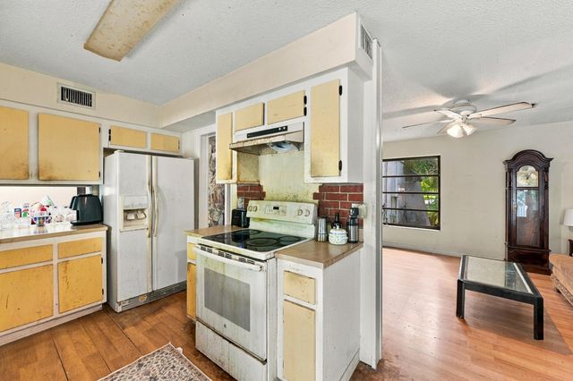 3528 NW 73RD Way, Coral Springs, FL 33065