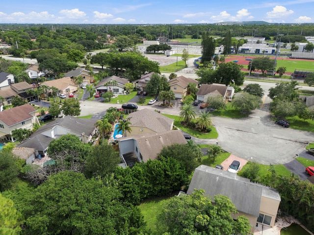 3528 NW 73RD Way, Coral Springs, FL 33065