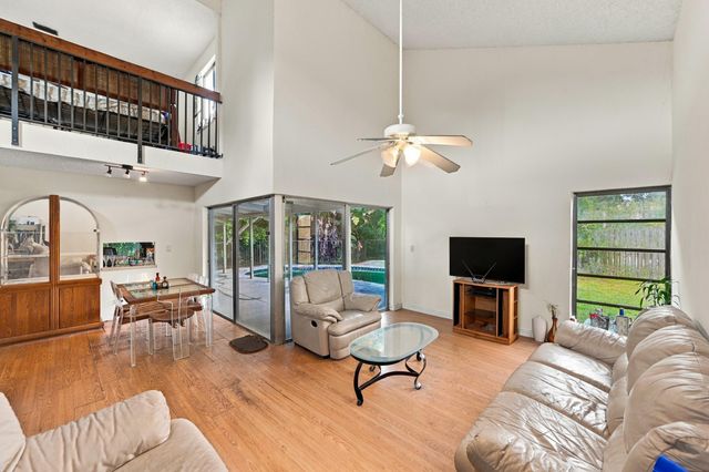 3528 NW 73RD Way, Coral Springs, FL 33065