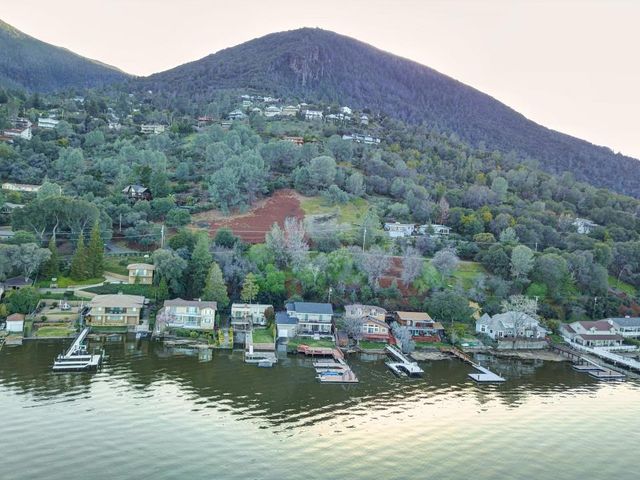3223 S Lake Drive, Kelseyville, CA 95451