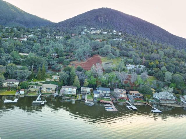 3223 S Lake Drive, Kelseyville, CA 95451