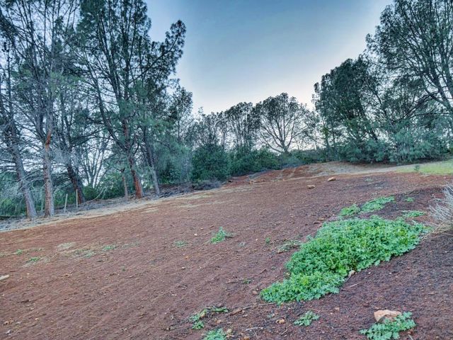 3223 S Lake Drive, Kelseyville, CA 95451