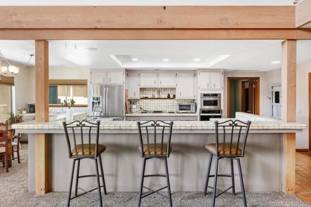 40461 Rock Mountain Drive, Fallbrook, CA 92028