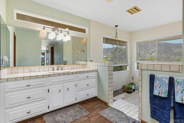 40461 Rock Mountain Drive, Fallbrook, CA 92028