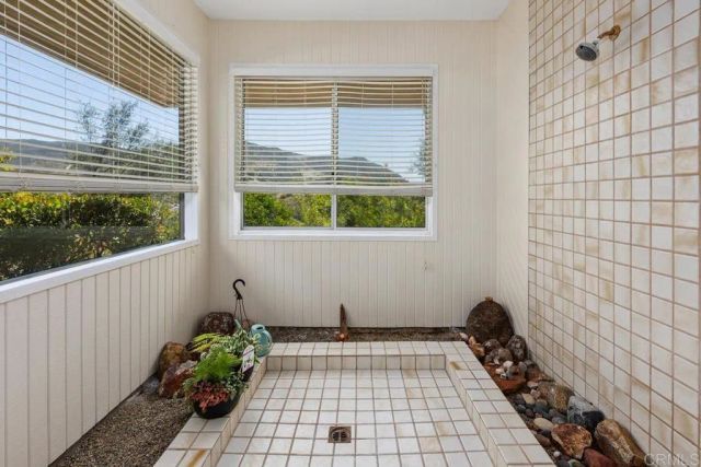 40461 Rock Mountain Drive, Fallbrook, CA 92028