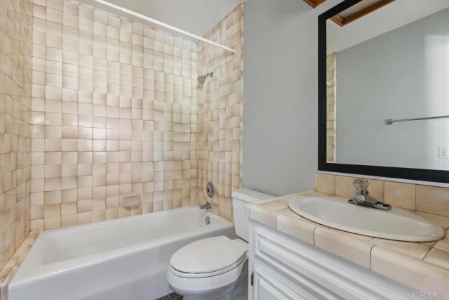40461 Rock Mountain Drive, Fallbrook, CA 92028