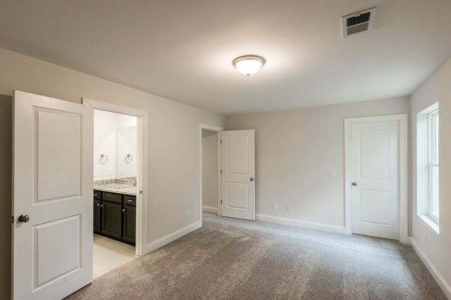 205 Sydney Dr, Goodlettsville, TN 37072