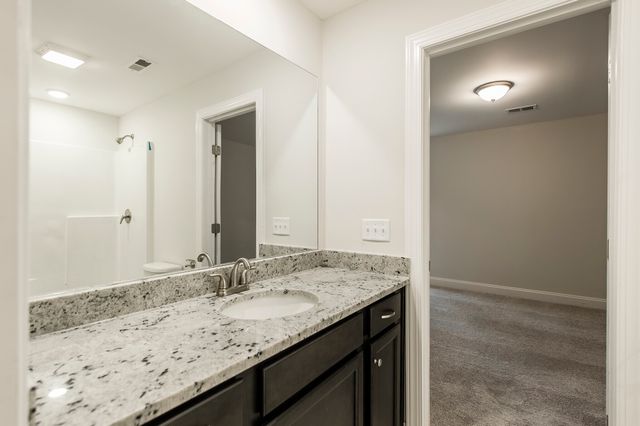 205 Sydney Dr, Goodlettsville, TN 37072
