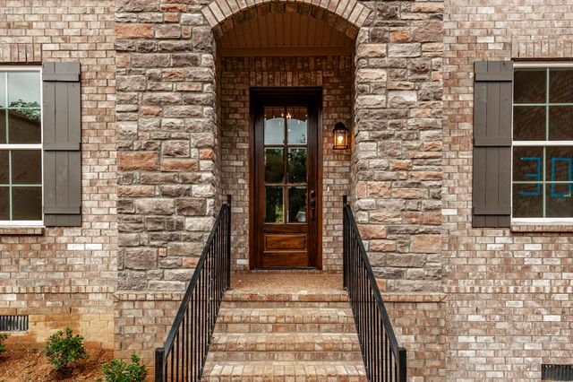 205 Sydney Dr, Goodlettsville, TN 37072