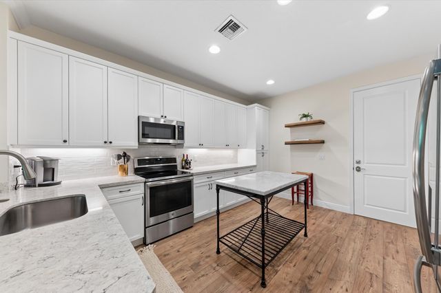 15672 ITALIAN CYPRESS Way, Wellington, FL 33414