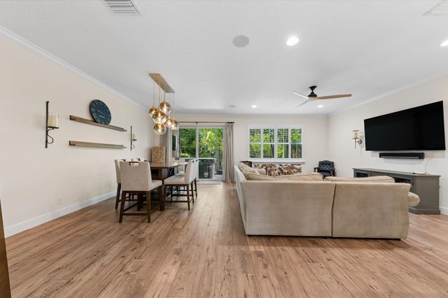 15672 ITALIAN CYPRESS Way, Wellington, FL 33414