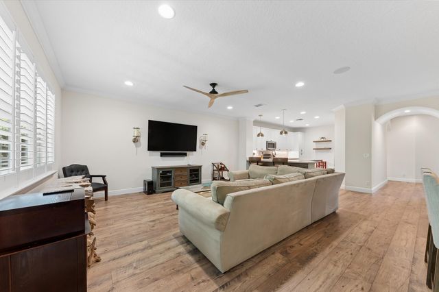15672 ITALIAN CYPRESS Way, Wellington, FL 33414