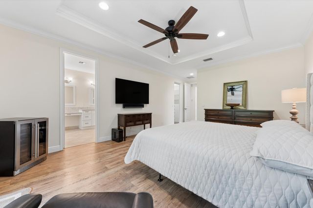 15672 ITALIAN CYPRESS Way, Wellington, FL 33414