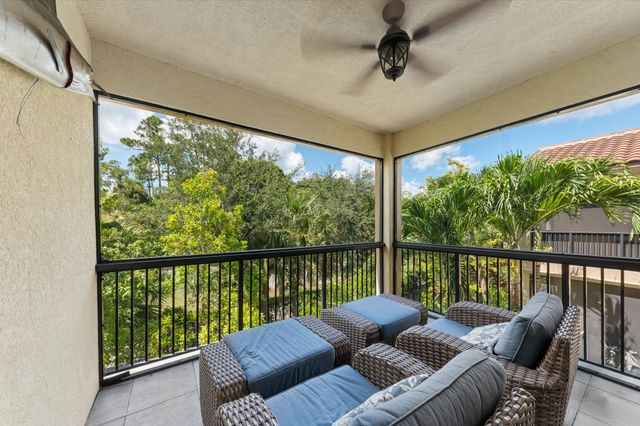 15672 ITALIAN CYPRESS Way, Wellington, FL 33414
