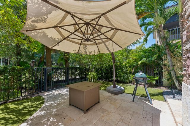 15672 ITALIAN CYPRESS Way, Wellington, FL 33414