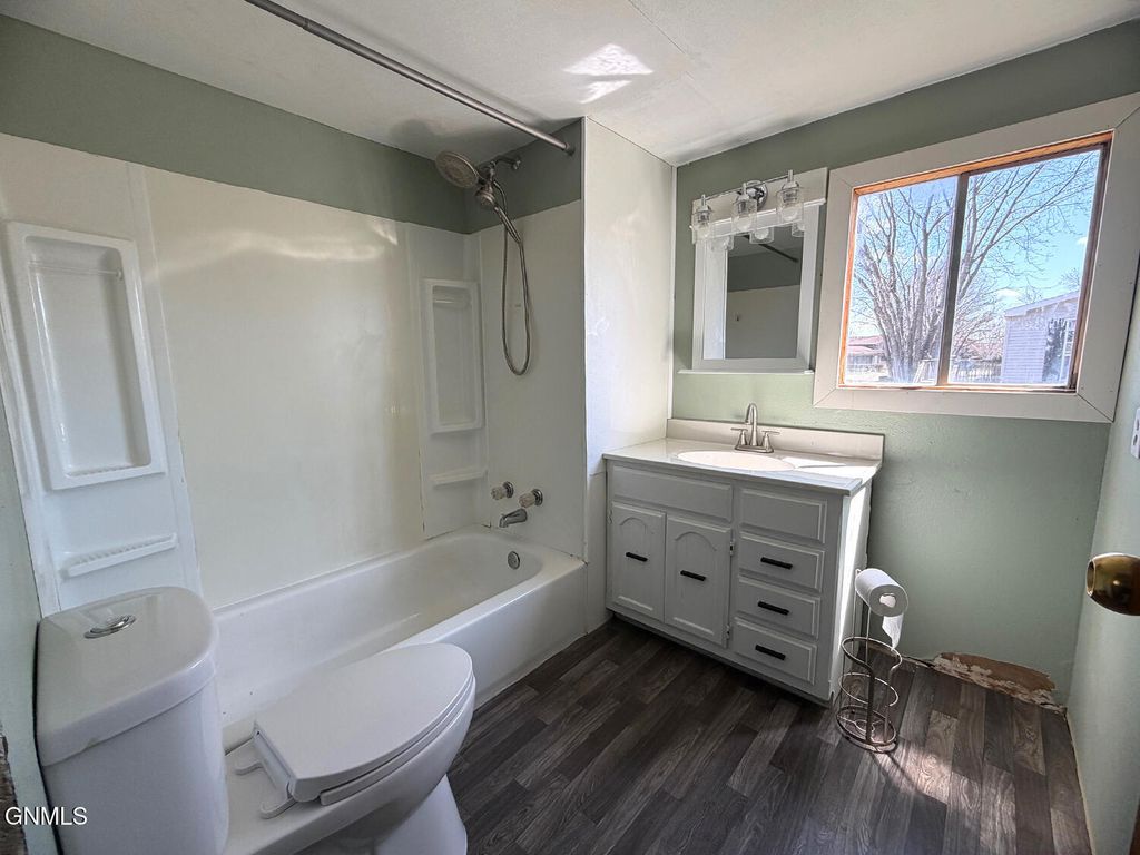 130 Northland, Jamestown, ND 58401 photo 7