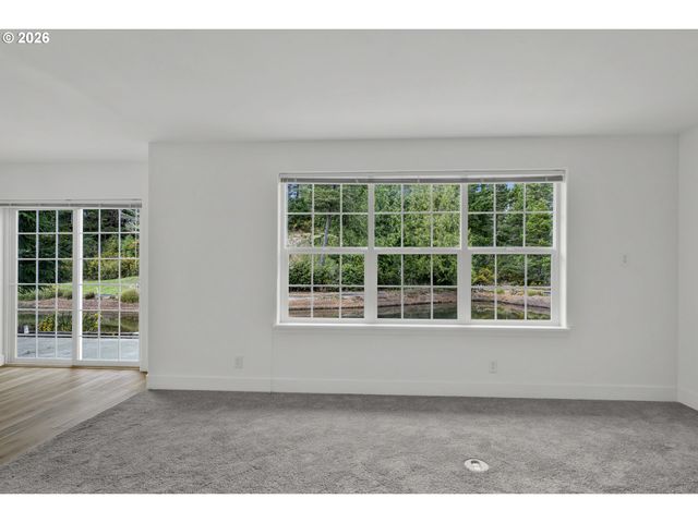 9 WATERFORD DOWNS, Florence, OR 97439