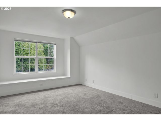 9 WATERFORD DOWNS, Florence, OR 97439