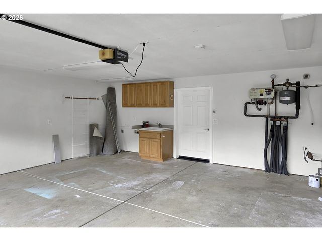 9 WATERFORD DOWNS, Florence, OR 97439