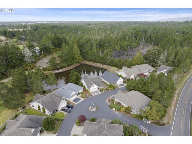 9 WATERFORD DOWNS, Florence, OR 97439