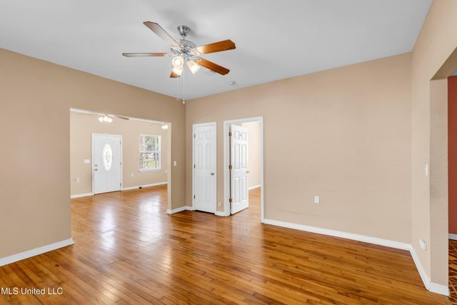 547 Howard Avenue, Biloxi, MS 39530