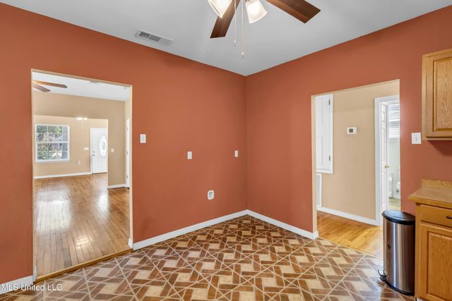 547 Howard Avenue, Biloxi, MS 39530