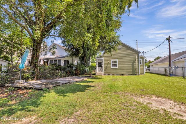 547 Howard Avenue, Biloxi, MS 39530