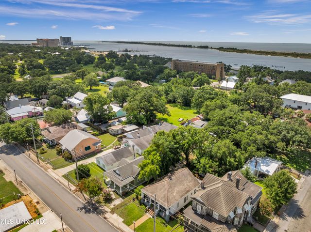 547 Howard Avenue, Biloxi, MS 39530