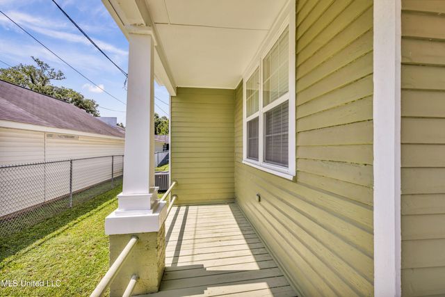 547 Howard Avenue, Biloxi, MS 39530