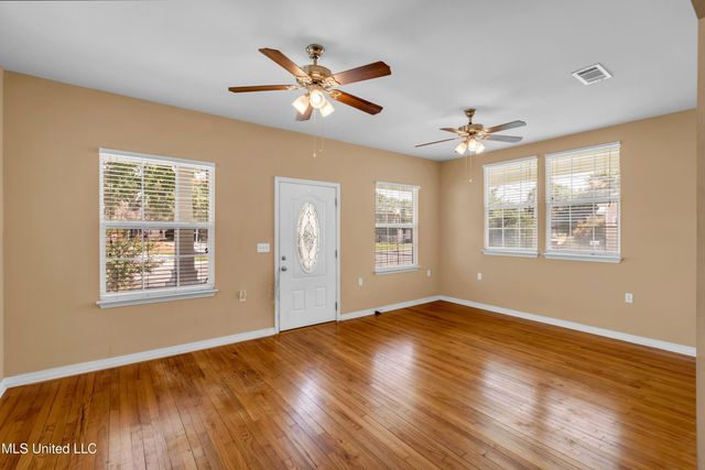 547 Howard Avenue, Biloxi, MS 39530