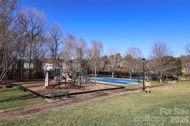 14841 Dunbeth Drive, Huntersville, NC 28078