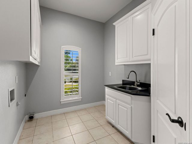 3 Kings Mill, San Antonio, TX 78257