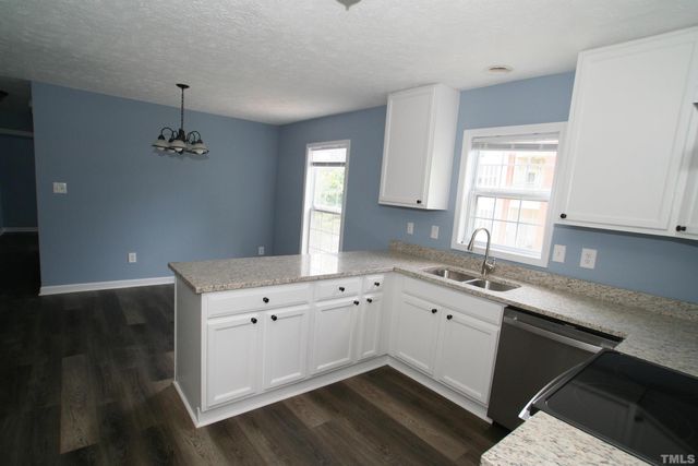 109 Ashe Avenue, Raleigh, NC 27605