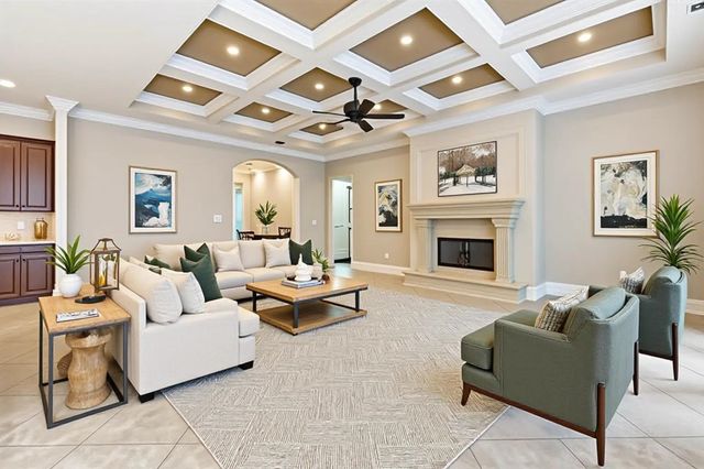 909 Bluffview Dr., Myrtle Beach, SC 29579