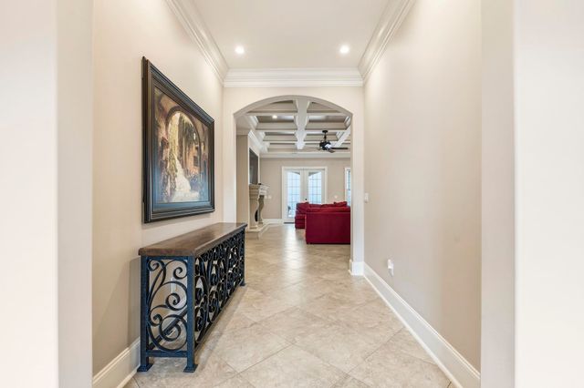 909 Bluffview Dr., Myrtle Beach, SC 29579