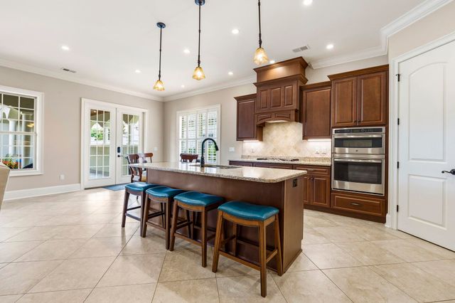 909 Bluffview Dr., Myrtle Beach, SC 29579