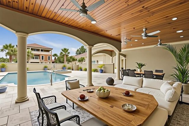 909 Bluffview Dr., Myrtle Beach, SC 29579