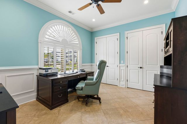 909 Bluffview Dr., Myrtle Beach, SC 29579